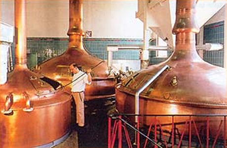 une salle de brassage